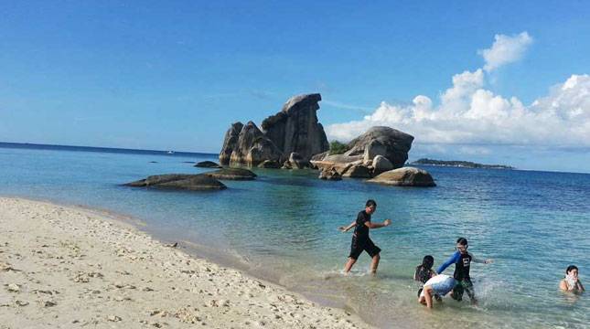 Bercengrakama Bersama Ribuan Burung di Pulau Burung, Banten