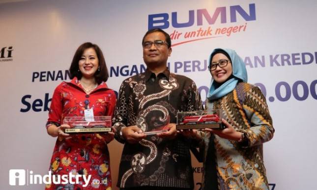 Bank Mandiri Berkomitmen Kembangkan Sektor Kepelabuhan Indonesia