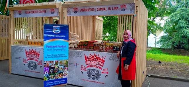 Kisah Hj. Lina Keliling  Dunia dengan Sambal Pedas