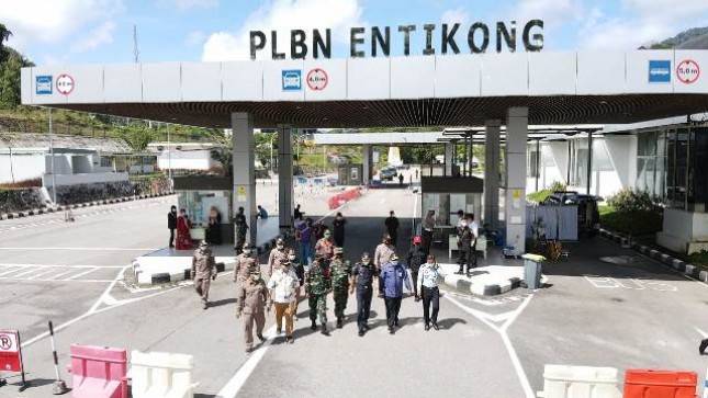 Satgas Yonif 642 Bersama Stakeholder Laksanakan Apel Sterilisasi dan Penegakan Protokol Kesehatan di Wilayah Perbatasan