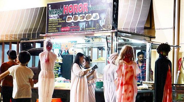 Rasakan Sensasi Mencekam Makan di Medan Horor Martabak