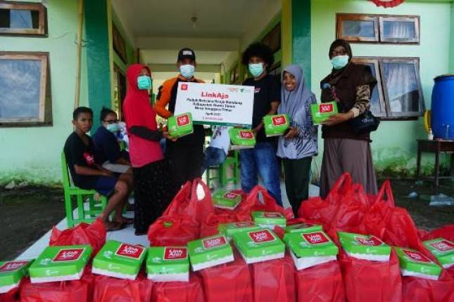 Peduli Banjir NTT, LinkAja Kirimkan Bantuan Lewat Dompet Dhuafa