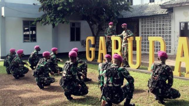 Prajurit Muda Batalyon Infanteri 6 Marinir Terima Pembekalan Satuan