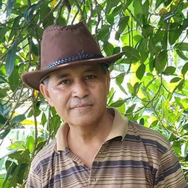 USKUP FLORES: JEMBATAN ATAU TEMBOK?