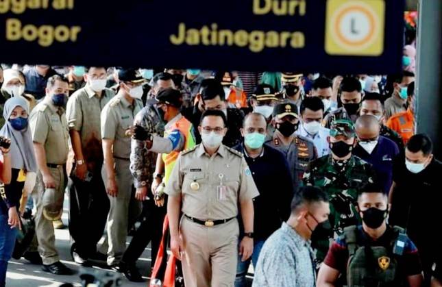 Luar Biasa Gercep! Gubernur Anies Lakukan Pengetatan Pengunjung Pasar Tanah Abang di 10 Hari Jelang Lebaran