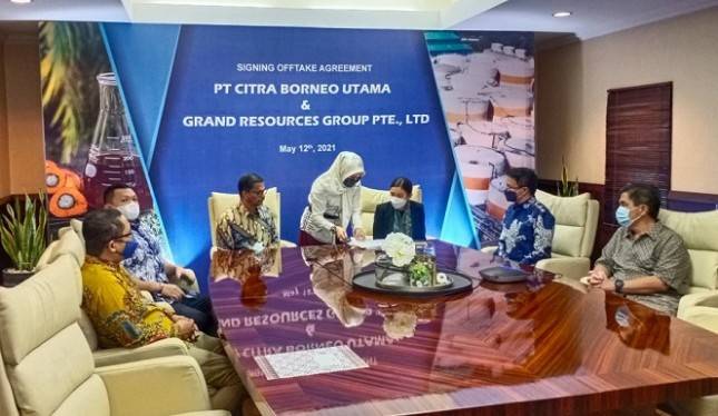 Citra Borneo dan Grand Resources Teken Kontrak Kerjasama Jual Beli Stearin dan Olein