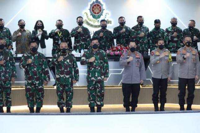 Panglima TNI dan Kapolri Tinjau Fasilitas Pendidikan Sesko TNI
