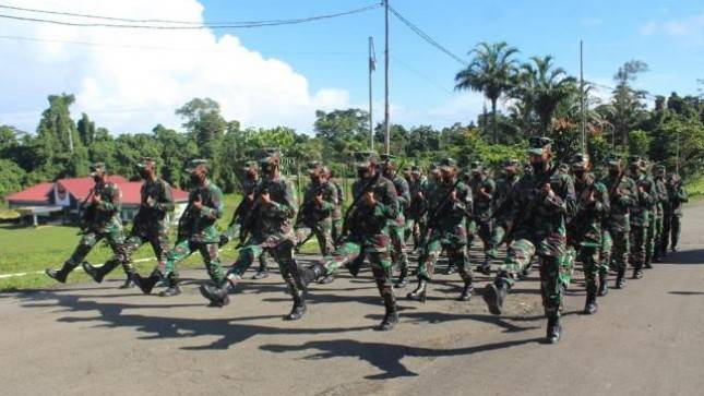 Prajurit Yonangmor 1 Mar Laksanakan Latihan Cross Country