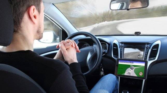 Jaguar Land Rover Kembangkan Teknologi Swakemudi
