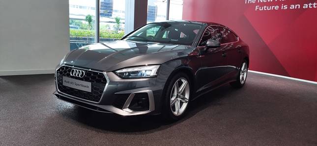The New Audi A5 Sportback dan Coupe Ramaikan Sektor Otomotif Nasional