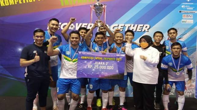 Luar Biasa Tim Futsal BPJS Ketenagakerjaan Raih Juara ke 2 di Kompetisi Futsal Tripartit 