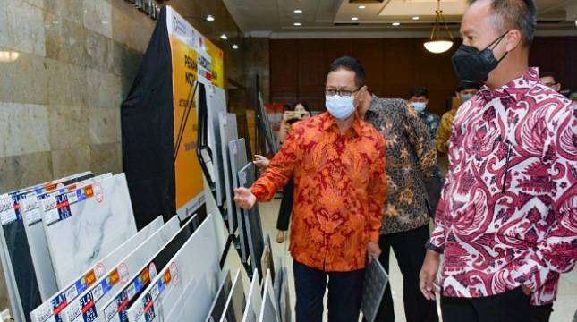 Lindungi Industri Keramik, Menperin Agus: Pemerintah Akan Perpanjang Safeguard Ubin Keramik