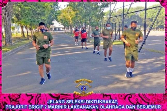 Tingkatkan Imunitas Tubuh, Prajurit Brigif 2 Marinir Laksanakan Pembinaan Olahraga Lari