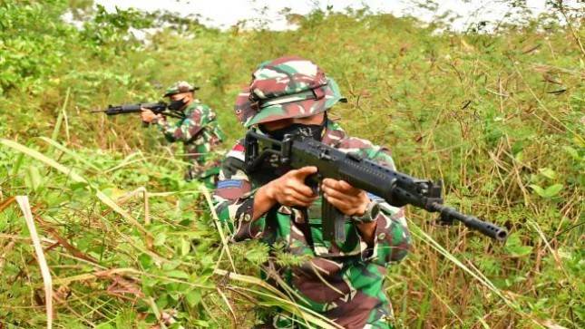  Prajurit Yonmarhanlan XI Merauke Pasmar 3 Latihan Patroli Tempur