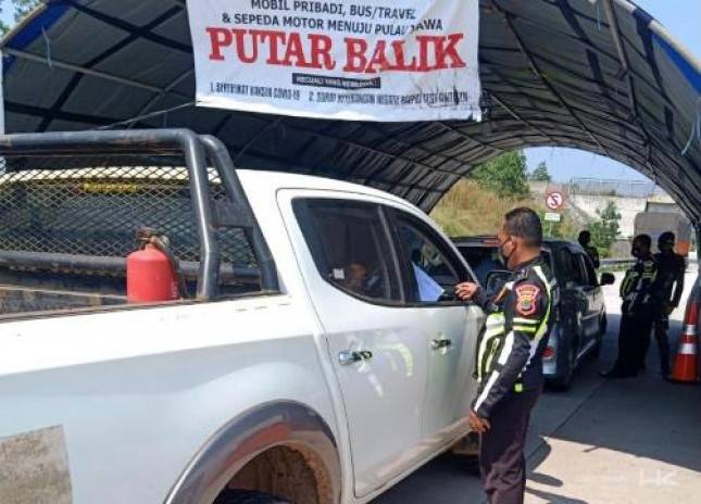 Hutama Karya dan Kepolisian Lakukan Penyekatan di Ruas Jalan Tol Sumatera