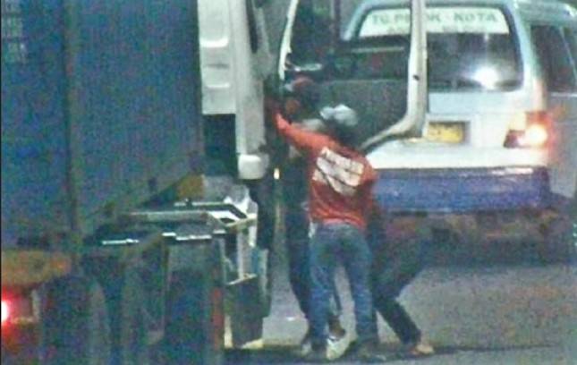 Aksi Pungli Remaja di Kemayoran Bikin Geleng-geleng! Pengemudi Resah, Warganet: Pemalakan di Sana Sudah Sering Terjadi