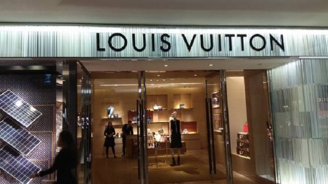 Mewahnya! Baju Dinas Anggota DPRD Kota Tangerang Bakal Pakai Merek Louis Vuitton, Ini Reaksi Ekonom