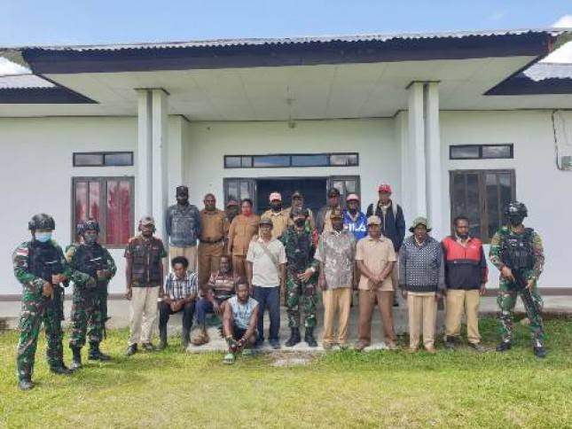 Satgas TNI Hadiri Rapat Persiapan Peringatan HUT RI ke-76 di Jayawijaya    