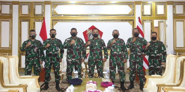 Dankormar  Mayjen (Mar) Suhartono Terima Courtesy Call Kadismatal
