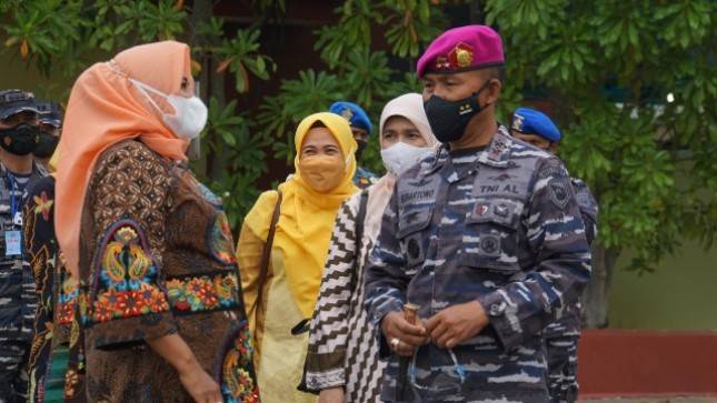Dankormar Mayjen (Mar) Suhartono Hadiri Program Vaksinasi di Pesantren di Tangerang