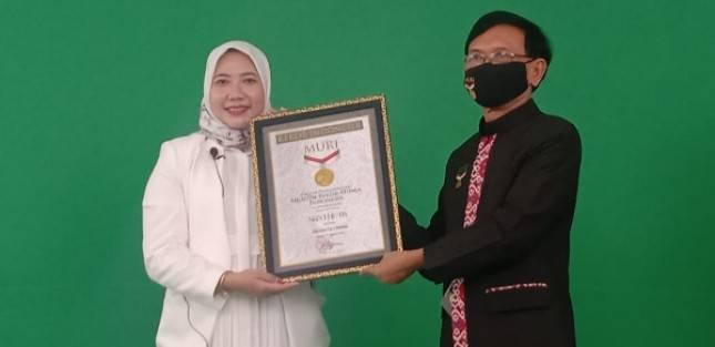 Industri Kecantikan Kedatangan Produk Skin Theory Skincare '5-in-1' Pertama di Indonesia