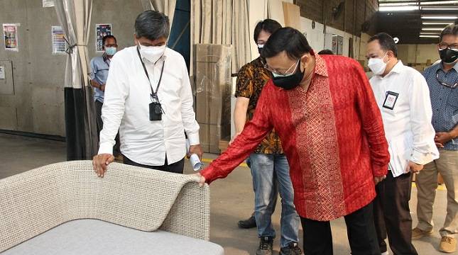 Kemenperin Pastikan Prokes di Industri Pengolahan Kayu dan Furnitur Sudah Sesuai SE Menperin No.3 Tahun 2021