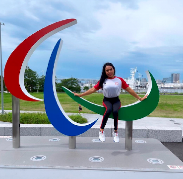 Medali Pertama Indonesia dari Cabor Angkat Besi Putri di Paralimpiade Tokyo 2020