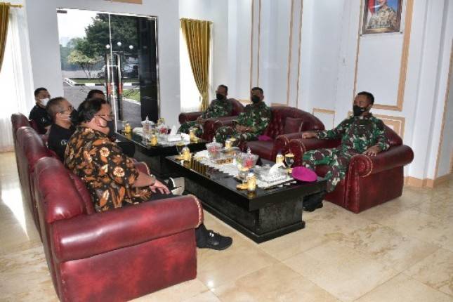 Dankormar Mayjen TNI (Mar) Suhartono Terima Audensi dari CTARSA Foundation
