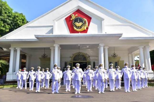 Korps Marinir Gelar Upacara HUT ke 76 TNI Angkatan Laut