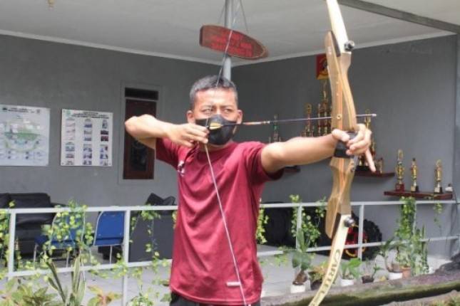 Prajurit Yonranratfib 1 Marinir Tngkatkan Kemmpuan Panahan