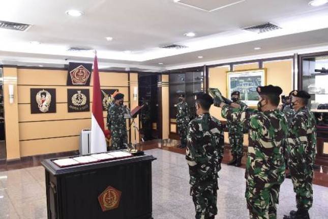 Panglima TNI Marsekal Hadi Tjahjanto Pimpin Sertijab Aspers Panglima TNI 