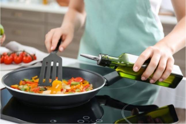 Alasan Mengapa Minyak Zaitun Lebih Sehat digunakan untuk Memasak