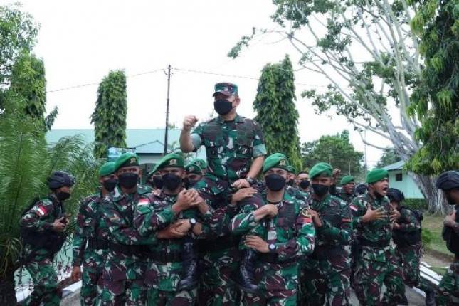 KASAD Jenderal TNI Dudung Abdurachman  Tatap Muka dengan Prajurit TNI AD di Poso dan Palu