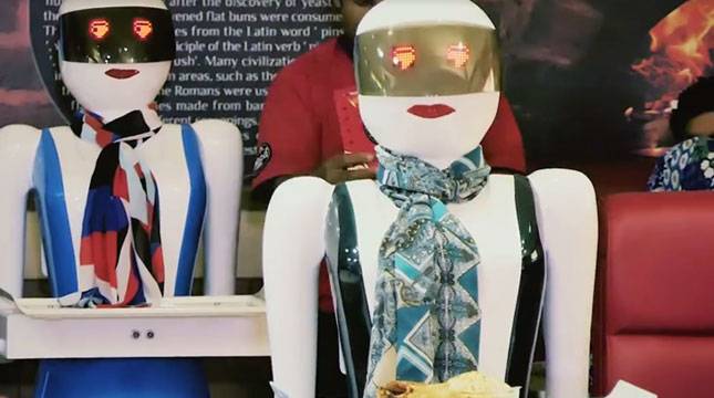 Resotran Pizza di Pakistan Ini, dilayani Oleh Robot, Lho!