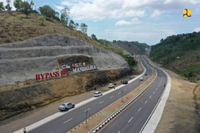 Esteteika Jadi Syarat Utama Pembangunan Jalan Nasional