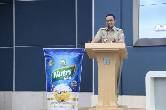 Tingkatkan Gizi dan Cegah Stunting di Ibu Kota, Gubernur Anies Luncurkan Beras Fortifikasi FS Nutri Rice 