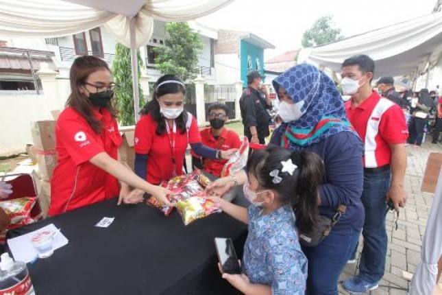 1500 Anak Terima Vaksin di Sentra Vaksin tvOne & ANTV Matraman Jakarta Timur