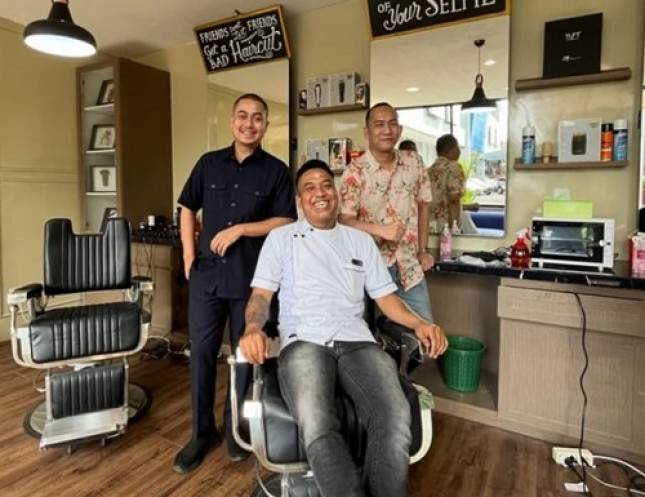 Usung Konsep Eat and Cut, Wibi dan Saweri Luncurkan BarberJek di Pusat Kota Jakarta