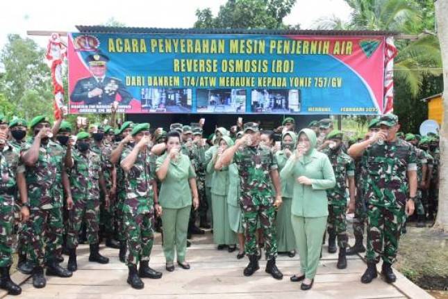 Korem 174 Merauke Kerjasama dengan Universitas Musamus Membuat Mesin Penjernih Air 