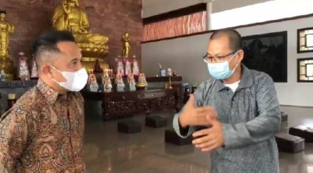Komisaris PT Bright PLN Batam Rizal Calvary Kunjungi Vihara Terbesar di ASEAN, Ucapkan Selamat Imlek
