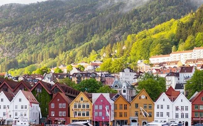 Norwegia Cabut Semua Pembatasan Covid-19, Termasuk Penggunaan Masker