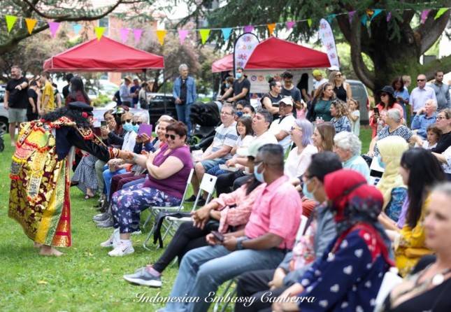 Terajana Versi Angklung Meriahkan Festival Multi Budaya di Australia