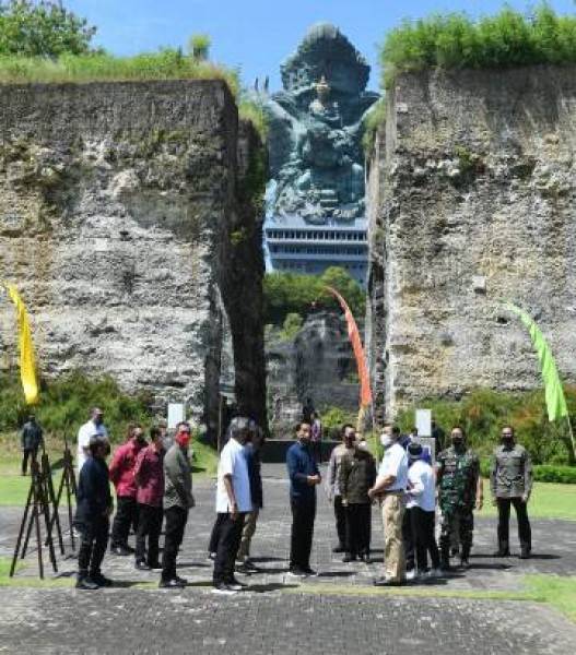 Presiden Jokowi Tinjau Kesiapan GWK Cultural Park untuk KTT G20