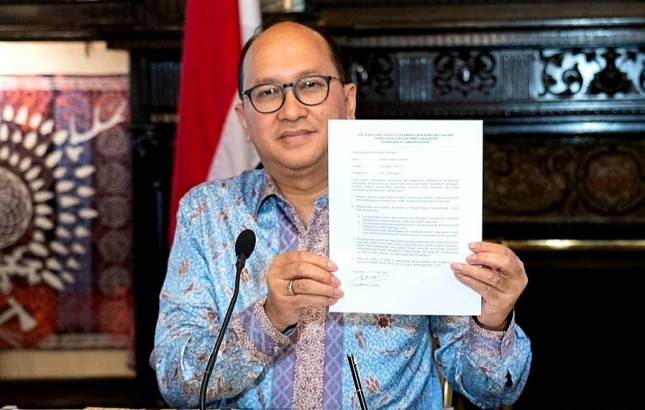 Cetak Sejarah! Dubes Rosan Teken Pakta Ramah Lingkungan, Netizen: Wow, Kereeen Sekali...