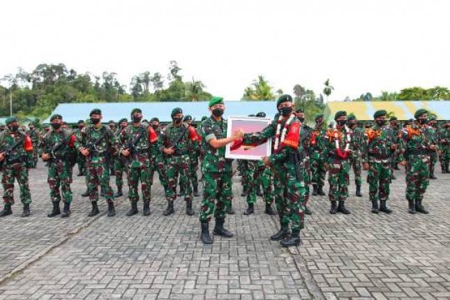 Danbrigif 24 Bulungan Cakti Pimpin Penyambutan Purna Tugas Satgas Yonif Raider 613 Raja Alam