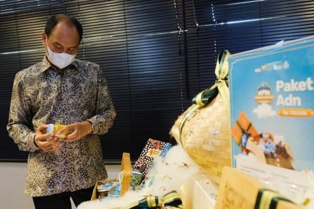  Dukung Gerakan Belanja Produk UMKM, Semen Gresik Luncurkan Program 'Bingkisan Berkah UKM Rembang'