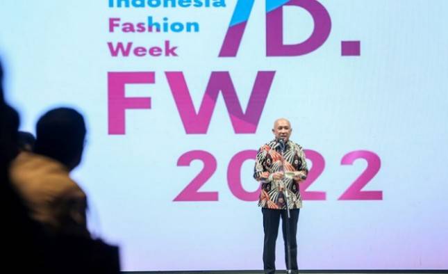 Menteri Teten Sebut Ajang IFW 2022 Dorong Sektor Fashion Jadi Lokomotif Ekonomi Kreatif RI