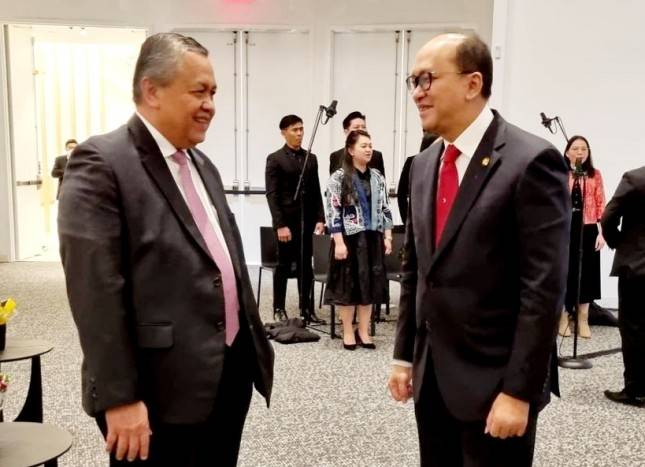Dubes Rosan dan Gubernur BI Perry Warjiyo Hadiri Pengukuhan Bos BI Cabang New York