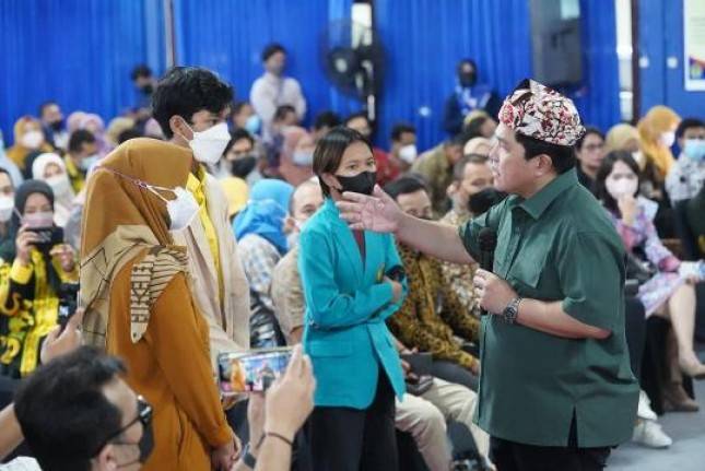 Menteri BUMN Erick Thohir Dorong Anak Muda Manfaatkan Momentum Digitalisasi