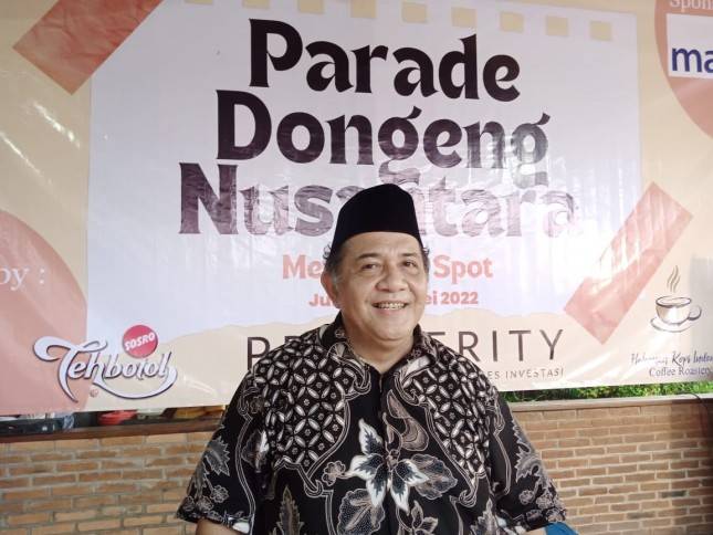 Harry De Fretes Gelar Parade Dongeng di Tangerang Selatan 